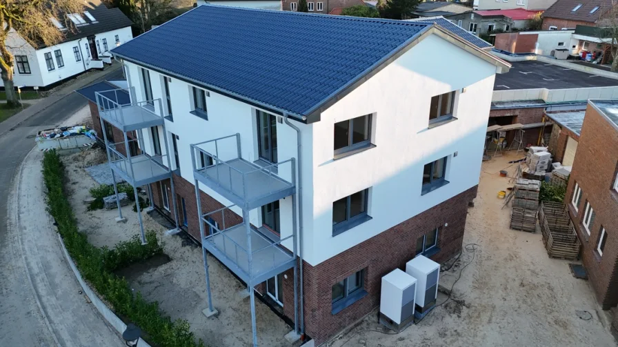 Außenansicht - Wohnung mieten in Burg - Erstbezug einer 2 Zimmer Wohnung im 1. Obergeschoss mit 67,06qm