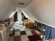 Durchgangszimmer Dachgeschoss