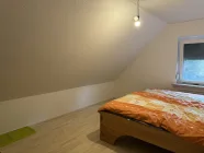 Schlafzimmer DG