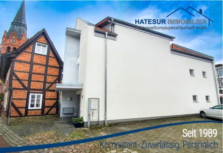 Titelbild - Wohnung mieten in Nienburg - Schöne 2 Zimmer Maisonette Wohnung mit Dachstudio in Nienburg zu vermieten