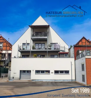 Titelbild - Wohnung mieten in Nienburg - Wohnen in bester Lage - Hochwertige 3 Zimmer Wohnung im Stadtzentrum zu vermieten