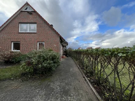  - Haus kaufen in Nienburg - - Verkauft - Gemütliches Familienhausin ruhiger Lage in Holtorf!