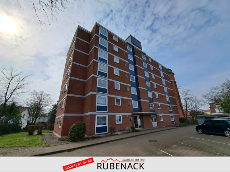  - Wohnung kaufen in Nienburg - - reserviert - Interessante Kapitalanlage: Single Apartment mit großem Balkon in Bahnhofsnähe