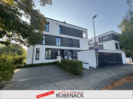  - Wohnung kaufen in Nienburg (Weser) - - Reserviert - Moderne 3-Zimmerwohnung in bester Lage an der Weser!