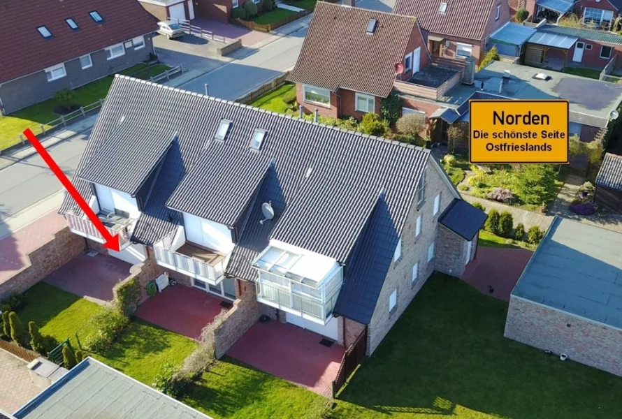 7880 Titelbild mit Pfeil - Wohnung kaufen in Norden - Provisionsfrei! Attraktive Erdgeschoss-Wohnung in bester Lage von Norden in Richtung Norddeich!