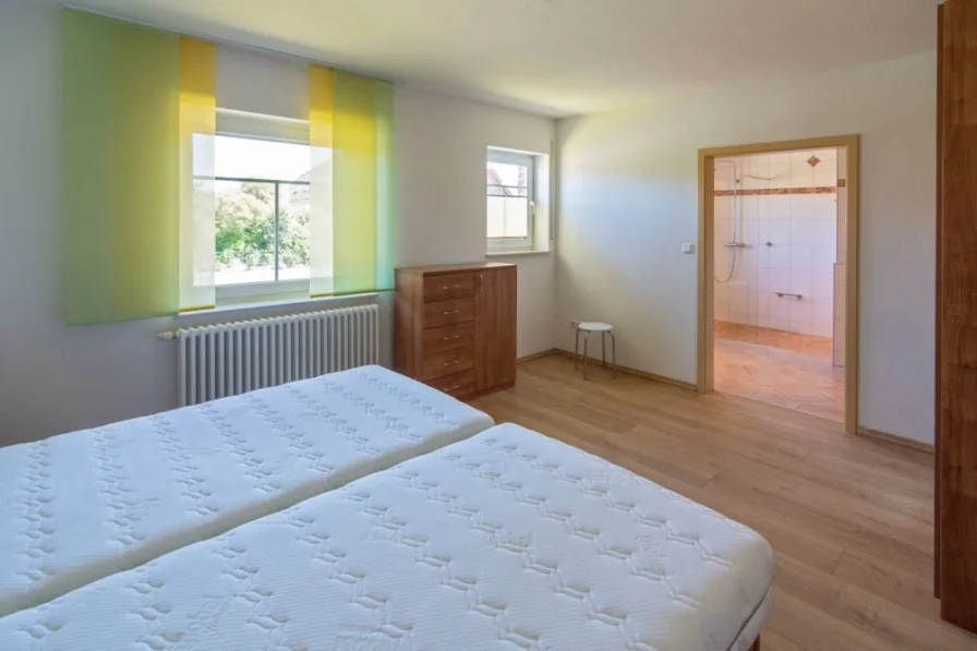 7693 Schlafzimmer Bild II