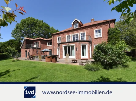 Villa Norden - Haus kaufen in Norden - Hanseatische Villa auf traumhaften Grundstück in Norden nahe Norddeich