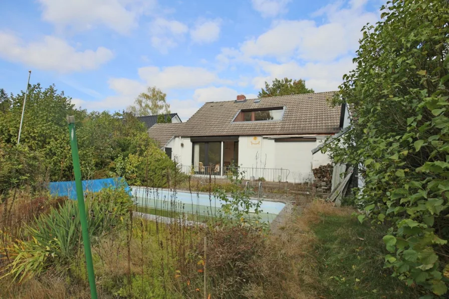 Terrasse und Pool