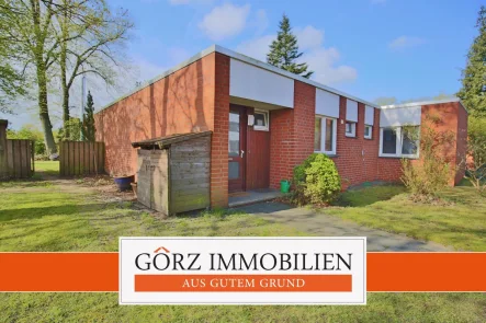  - Haus kaufen in Norderstedt - RESERVIERT - Großzügiger Atrium-Bungalow mit ca. 196 m² Wohn/Nutzfl. großem Grundstück und TG in Toplage!