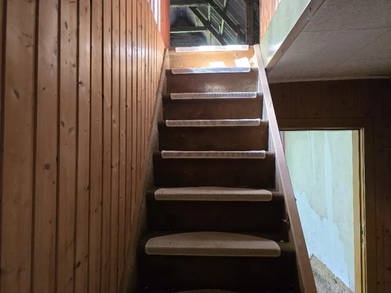 Treppe DG