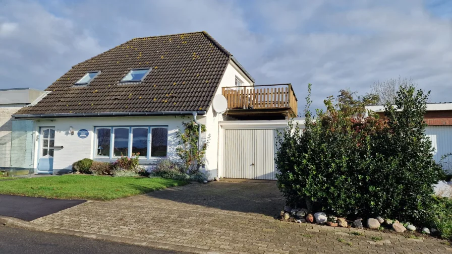 Ansicht - Haus kaufen in Nordstrand - Ferienhaus auf Nordstrand nur 200m von der Nordsee