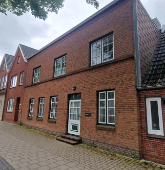 Ansicht 1 - Haus kaufen in Husum - Großes Stadthaus mit Garten zentral in Husum