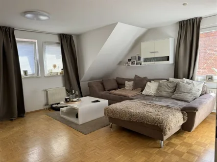 Wohnzimmer - Wohnung mieten in Osterode - *Ansprechende 3-Zimmer-Wohnung in Zentrumsnähe mit moderner EBK*