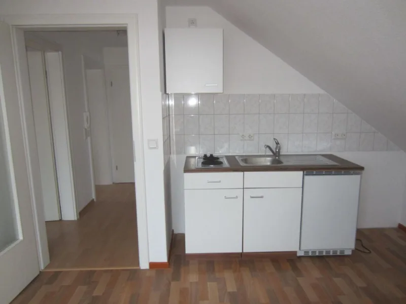 Küchenzeile - Wohnung mieten in Herzberg - *2-Zimmer-Wohnung m. Einbauküche in ruhiger Wohngegend!*