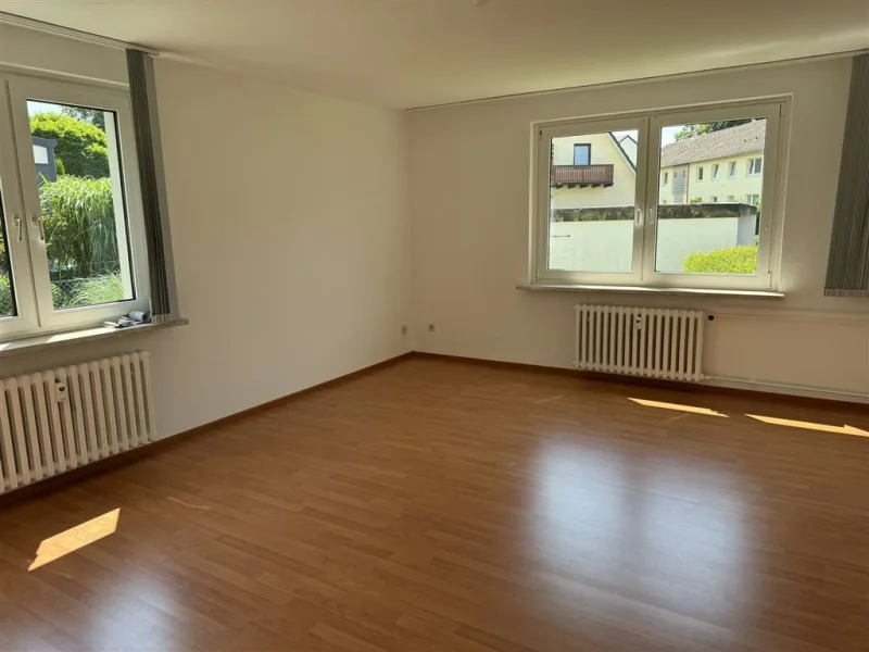 Wohnzimmer - Wohnung mieten in Herzberg - *3-Zi.-Erdgeschosswohnung mit Einbauküche nahe Juessee*