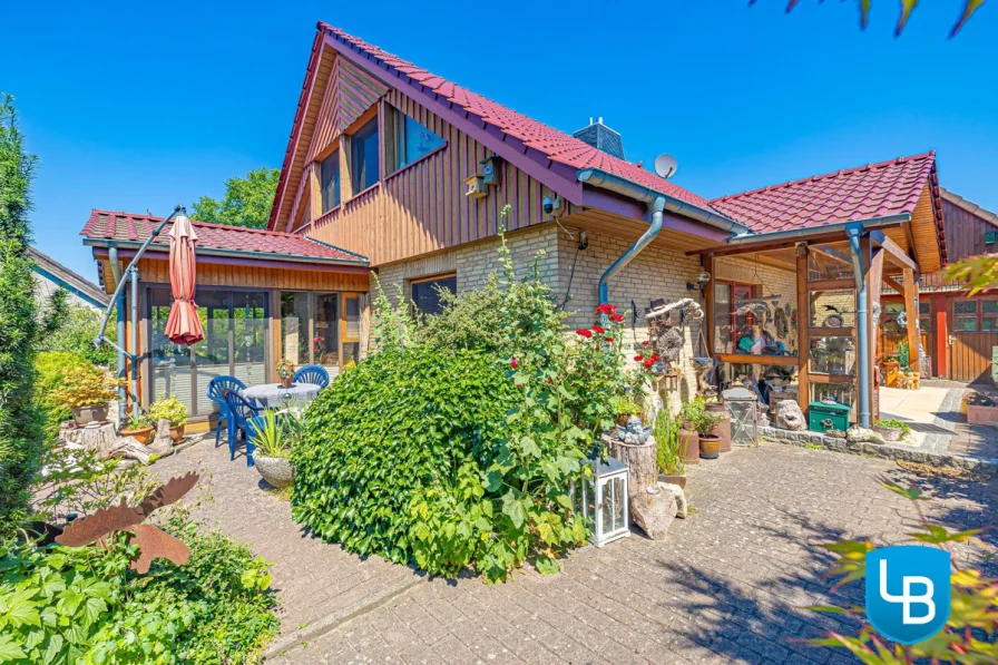 Willkommen Zuhause! - Haus kaufen in Kleinmeinsdorf - Hochwertiges Einfamilienhaus in idyllischer Lage