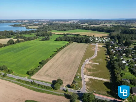 Zwischen Dobersdorfer See und Passader See - Grundstück kaufen in Dobersdorf / Tökendorf - Leben am Dobersdorfer See:1.422 m² großes Baugrundstück in Ortsrandlage von Tökendorf  GST - 02