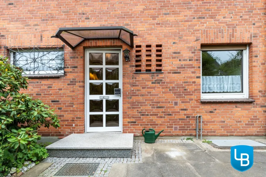 Hauseingang - Haus kaufen in Plön - Familienfreundliches Reihenendhaus in Sackgassenendlage