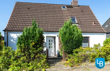 Hausansicht - Haus kaufen in Preetz - Klein, aber Fein - Einfamilienhaus in Preetz!