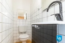 Gäste-WC im 2. OG mit Tageslicht