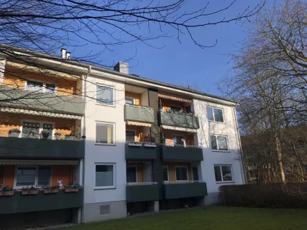 Viel Platz in Preetz - Wohnung mieten in Preetz - Nähe Postsee: Großzügige 3-Zimmer-Wohnung mit Sonnenloggia!