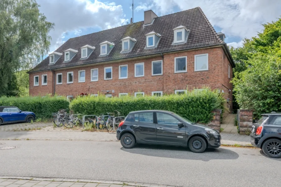 Wohnung mit Garten - Wohnung mieten in Kiel - Beste Lage: Gepflegte Wohnung mit Garten!