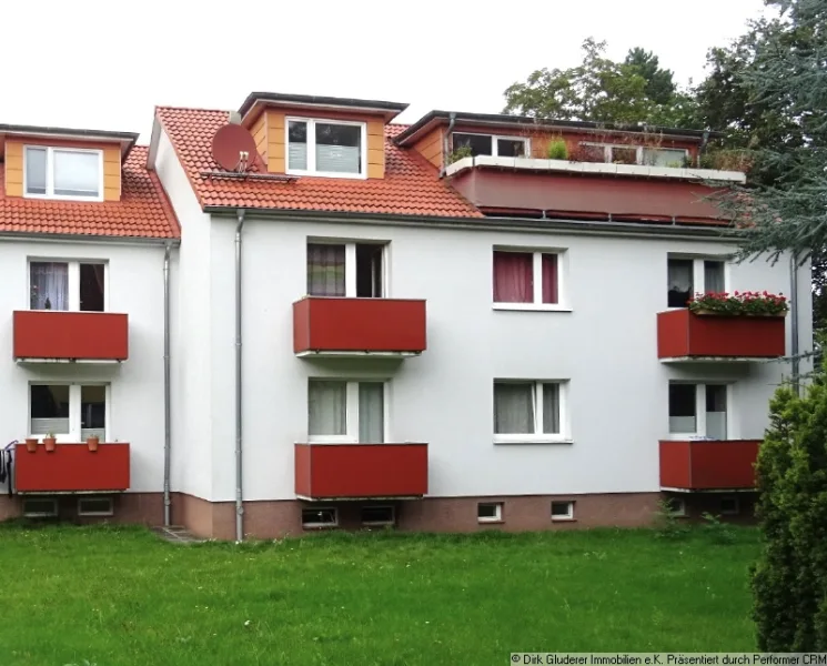 Gartenansicht - Wohnung mieten in Pinneberg - Schöne 2-Zi.-Wohnung mit großem Balkon in ruhiger Lage