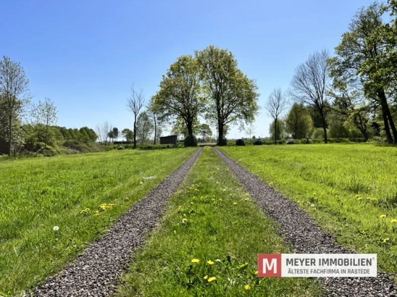 Zuwegung zur Straße