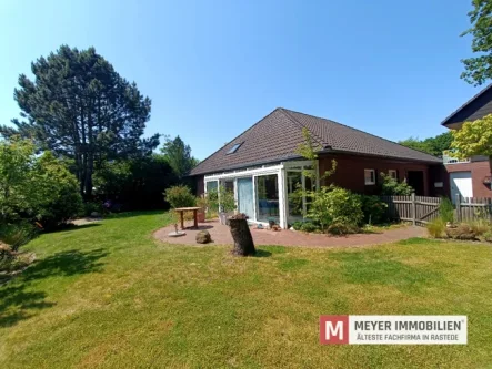 Objektansicht - Haus kaufen in Bad Zwischenahn / Ofen - Großzügiger Bungalow mit teilausgebautem Dachgeschoss in Ofen zu verkaufen (Obj.-Nr.: 6300)