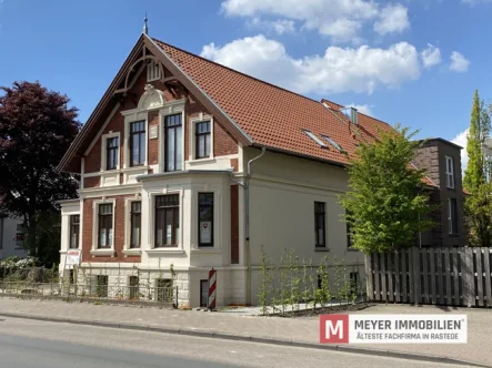 Objektansicht - Wohnung mieten in Rastede - Kernsanierte Souterrain-Wohnung in zentraler Ortskernlage von Rastede (Obj.-Nr. 6097)