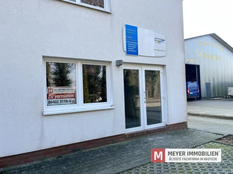 Objektansicht - Büro/Praxis mieten in Rastede - Büro in verkehrsgünstiger Lage - Rastede, Tannenkrugstraße (Obj.-Nr.: 6489)