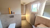 Modernes Badezimmer im Erdgeschoss