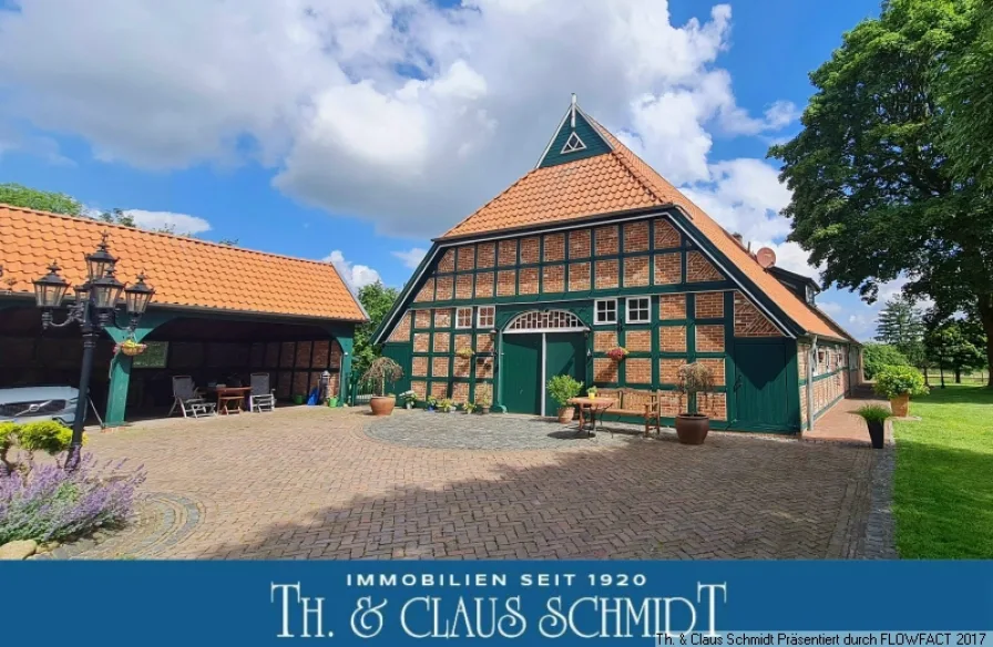 Saniertes Fachwerk-Landhaus mit Pferdeweide - Haus kaufen in Lemwerder - Saniertes Fachwerkhaus mit Ständerwerk (Denkmal) und angr. Pferdeweide nahe Bremen