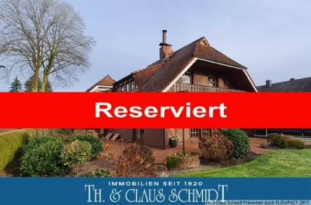 Großes Wohnhaus mit ELW und mögl Bauplatz - Haus kaufen in Hatten - ***Reserviert*** Wohnhaus mit Teilkeller, mögl. ELW, 3er Garage, Carportanlage & mögl. Bauplatz am Stadtrand von OL