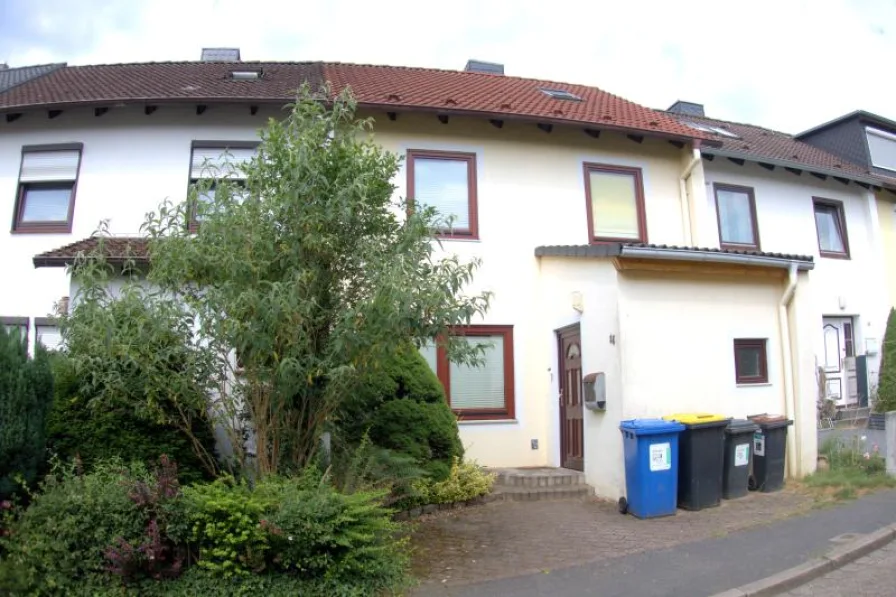 1691585787-Ansicht.jpg - Haus kaufen in Reinbek - Charmantes 5 Zimmer Reihenmittelhaus in Reinbek-Stadt