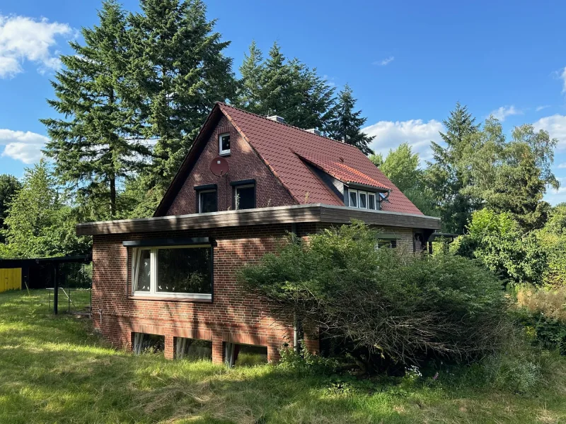 Natur pur - Haus kaufen in Egestorf - *** Gut 2.640m² Naturgrundstück mit großem Wohnhaus mit Potenzial in Ortsrandlage am Wald ***