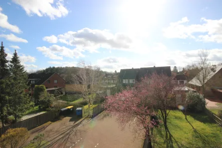 Ruhig und mit Blick - Wohnung kaufen in Salzhausen - *** Mitten drin und mit Blick ***