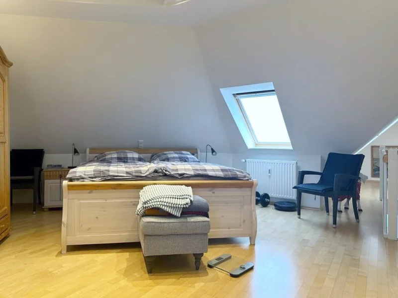 12916 LooseImmo Schlafzimmer 