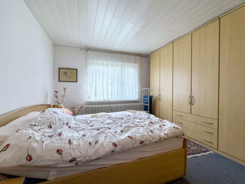 14320 LooseImmo Schlafzimmer