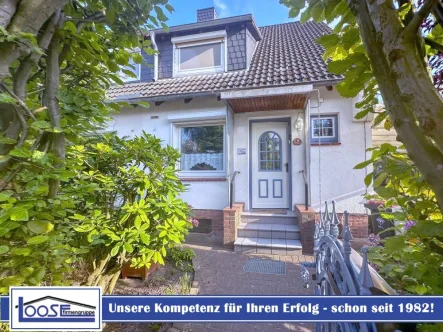 14317 LooseImmo Titelbild - Haus kaufen in Hamburg Wandsbek/ Hinschenfelde - Reihenendhaus im Dornröschenschlaf in Hamburg/ Wandsbek-Gartenstadt