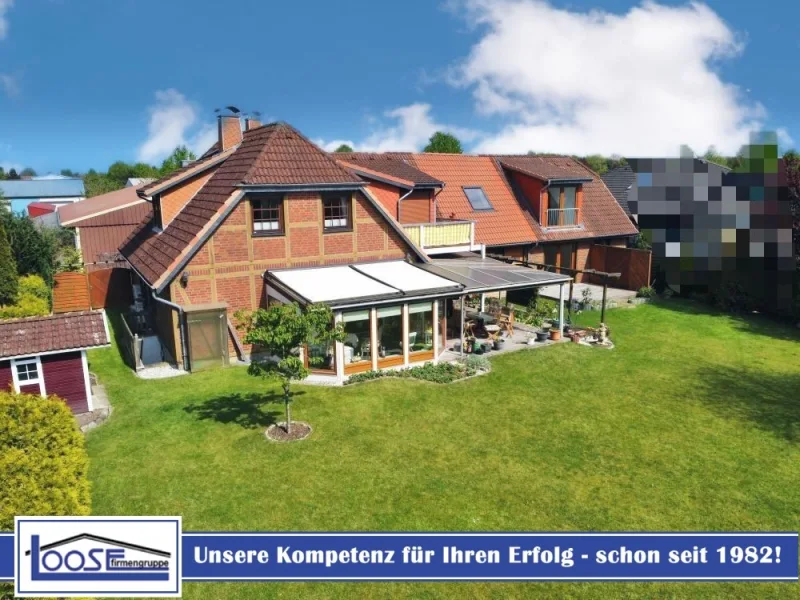 14311 LooseImmo Titel neu Logo - Haus kaufen in Bad Schwartau / Rensefeld - Hochwertiges Wohnhaus mit zusätzlicher Wohneinheit im Gewerbegebiet von Bad Schwartau!