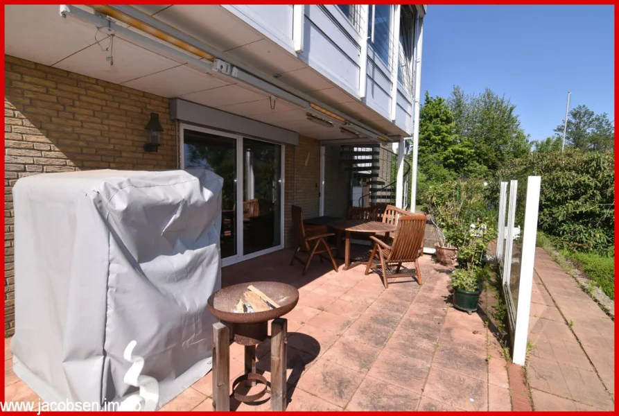 Terrasse im Souterrain