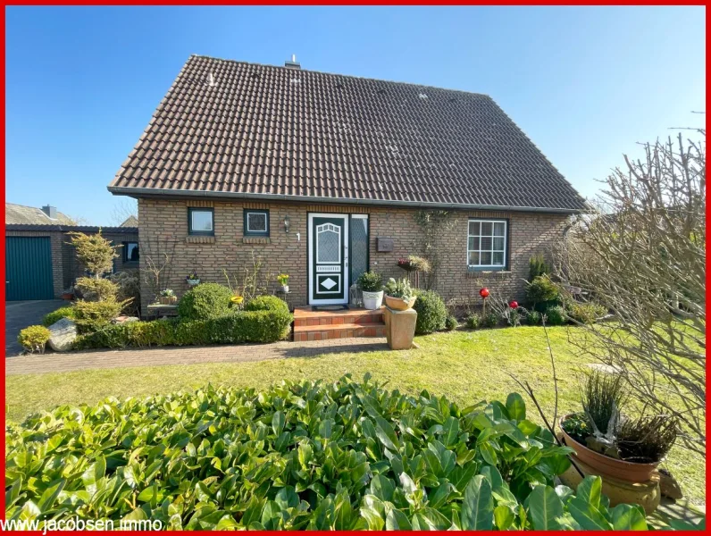 Westansicht (Startbild) - Haus kaufen in Jagel - "Mein Garten ist mein Zuhause" - Einfamilienhaus mit liebevoll angelegtem Garten zum Wohlfühlen