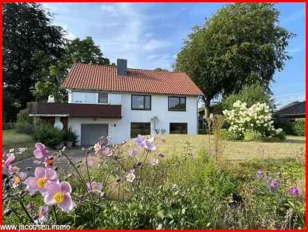 Süd-Ansicht - Haus kaufen in Schaalby - Ein Blick in die Natur - Einfamilienhaus mit Garten in Schleinähe