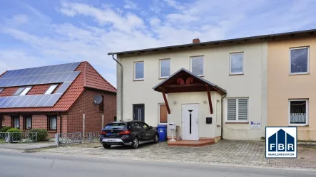 Objektansicht - Haus kaufen in Wittenförden - Charmante Doppelhaushälfte mit flexiblem Wohnkonzept in Wittenförden