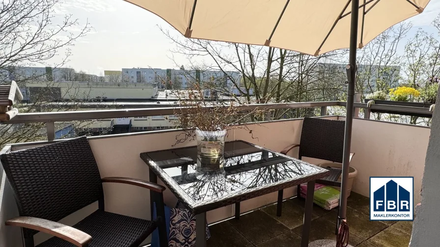 Balkon Wohnung im 2. Obergechoss