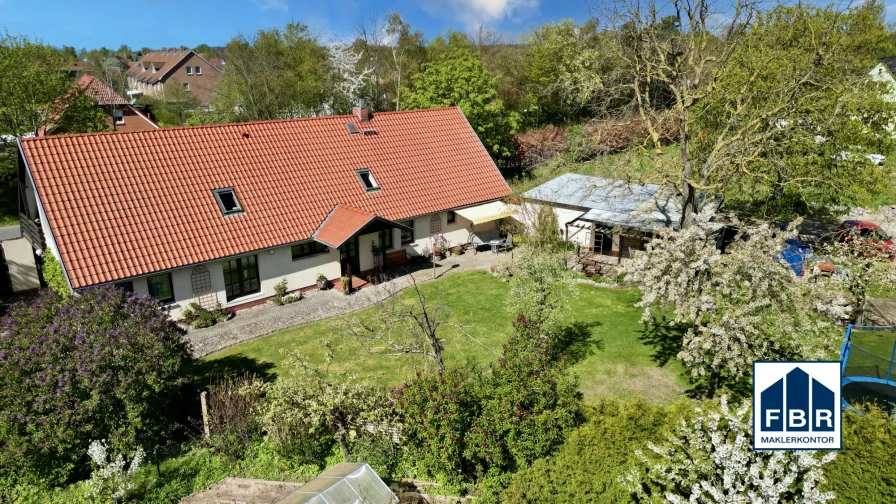 Luftaufnahme Objekt - Haus kaufen in Elmenhorst-Lichtenhagen - Ihr Anwesen in Ostseenähe