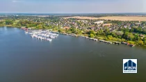 Kleine Müritz mit Blick zum Yachthafen