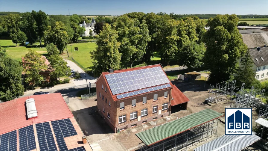 Objektansicht - Zinshaus/Renditeobjekt kaufen in Lützow - Nachhaltige Kapitalanlage - Wohn- und Geschäftshaus zum Faktor 13 auf die Sollmiete