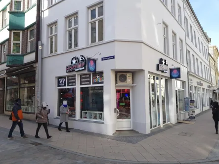 Ansicht - Laden/Einzelhandel mieten in Schwerin - 1 A Lage! Ladenfläche in der Fußgängerzone von 19053 Schwerin - Mecklenburgstraße/ Helenenstraße
